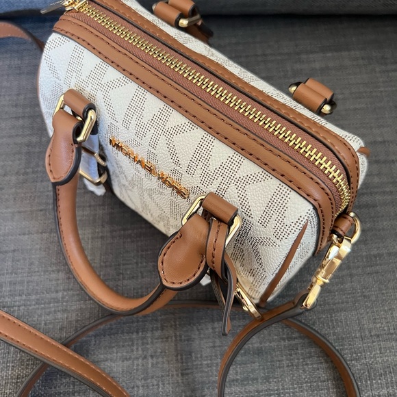 NWT MICHAEL KORS BEDFORD LEGACY EXTRA SMALL DUFFLE CROSSBODY MINI SATCHEL - Picture 7 of 11